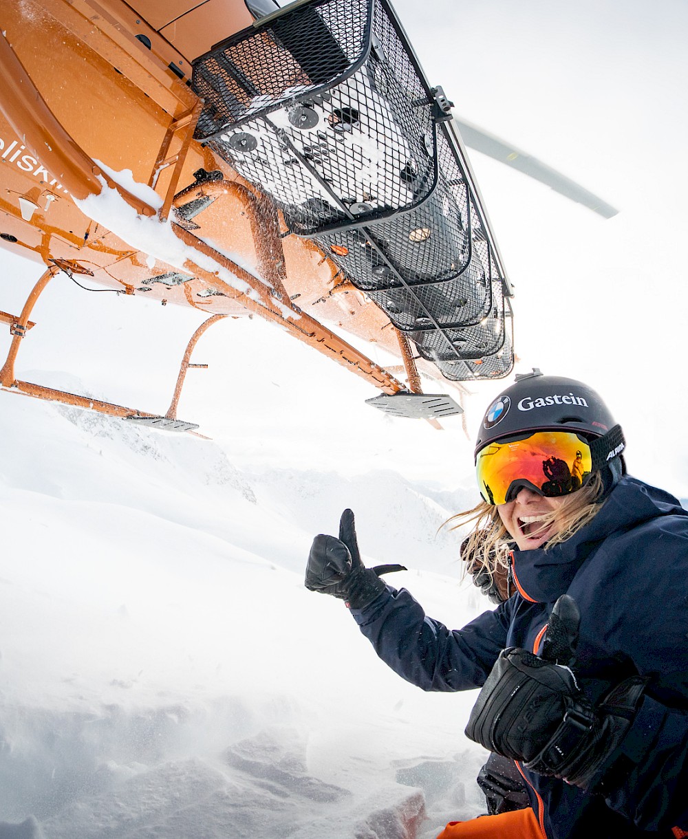 Heli ski drop off with Sandra Lahnsteiner at Stellar Heliskiing